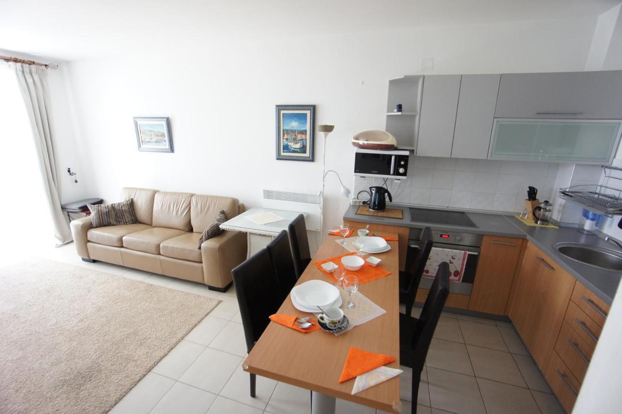 Petrovac Bay Apartments Eksteriør billede