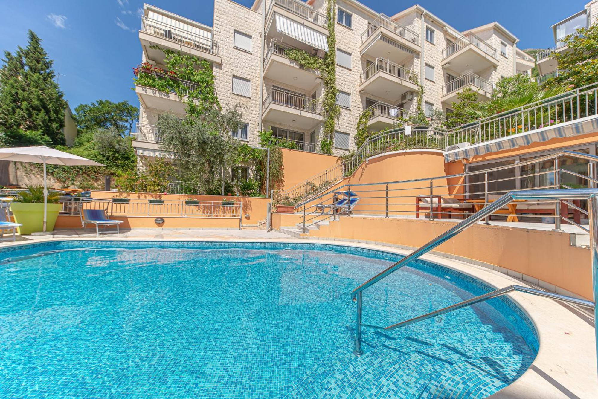 Petrovac Bay Apartments Eksteriør billede
