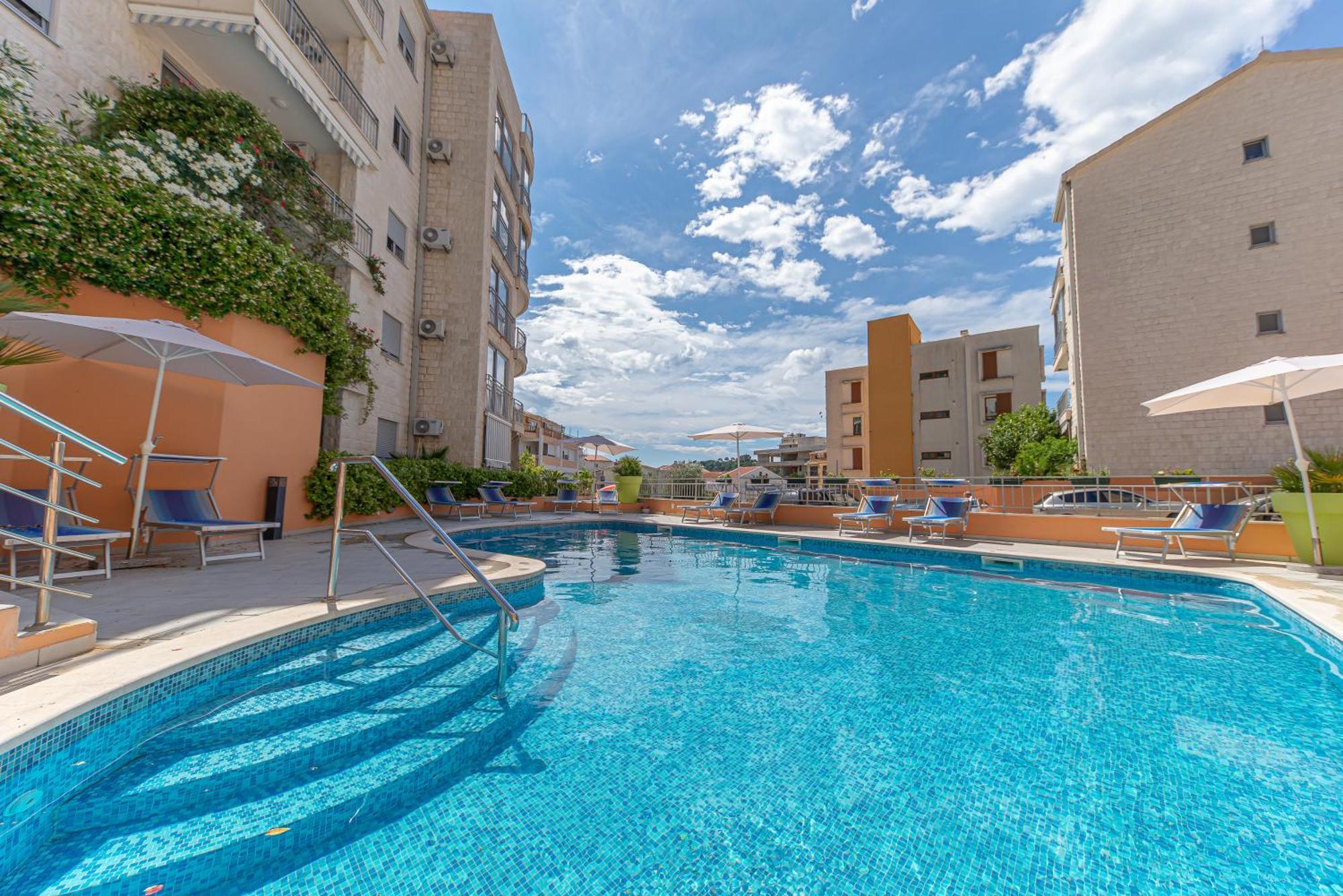Petrovac Bay Apartments Eksteriør billede
