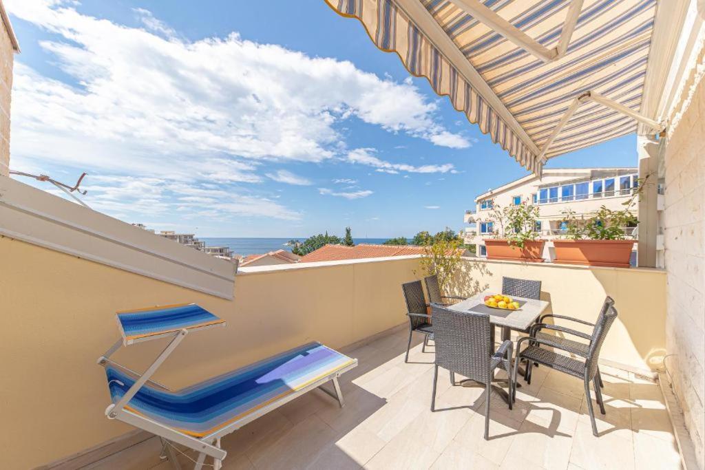 Petrovac Bay Apartments Eksteriør billede