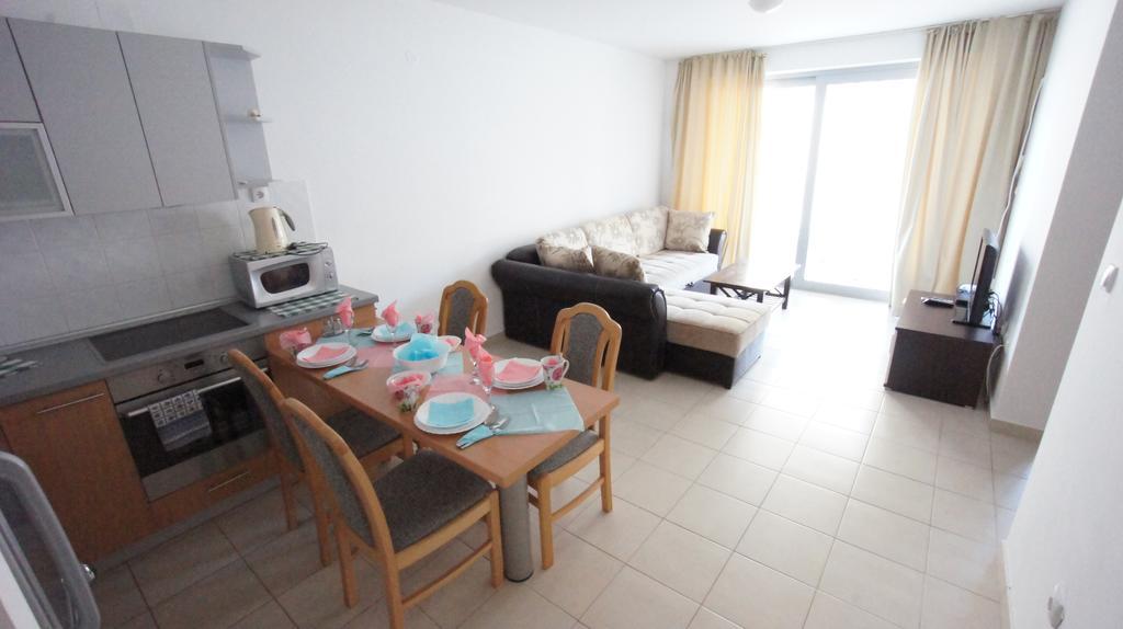 Petrovac Bay Apartments Eksteriør billede