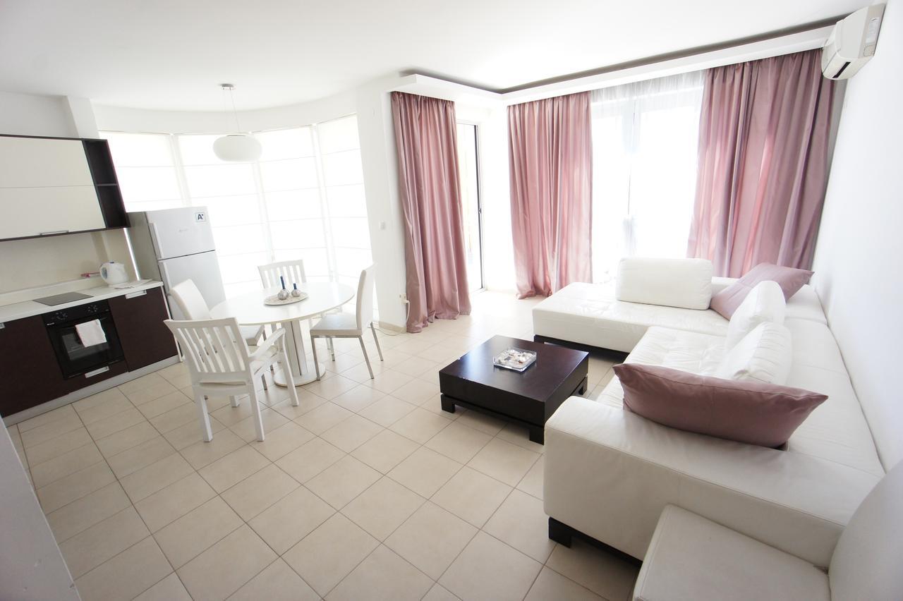 Petrovac Bay Apartments Eksteriør billede